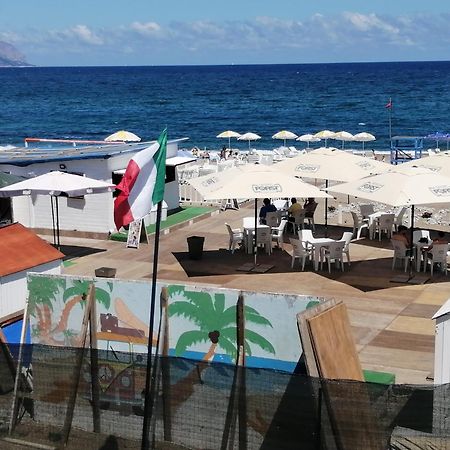 Casa Del Mare Mely Leilighet Ficarazzi Eksteriør bilde